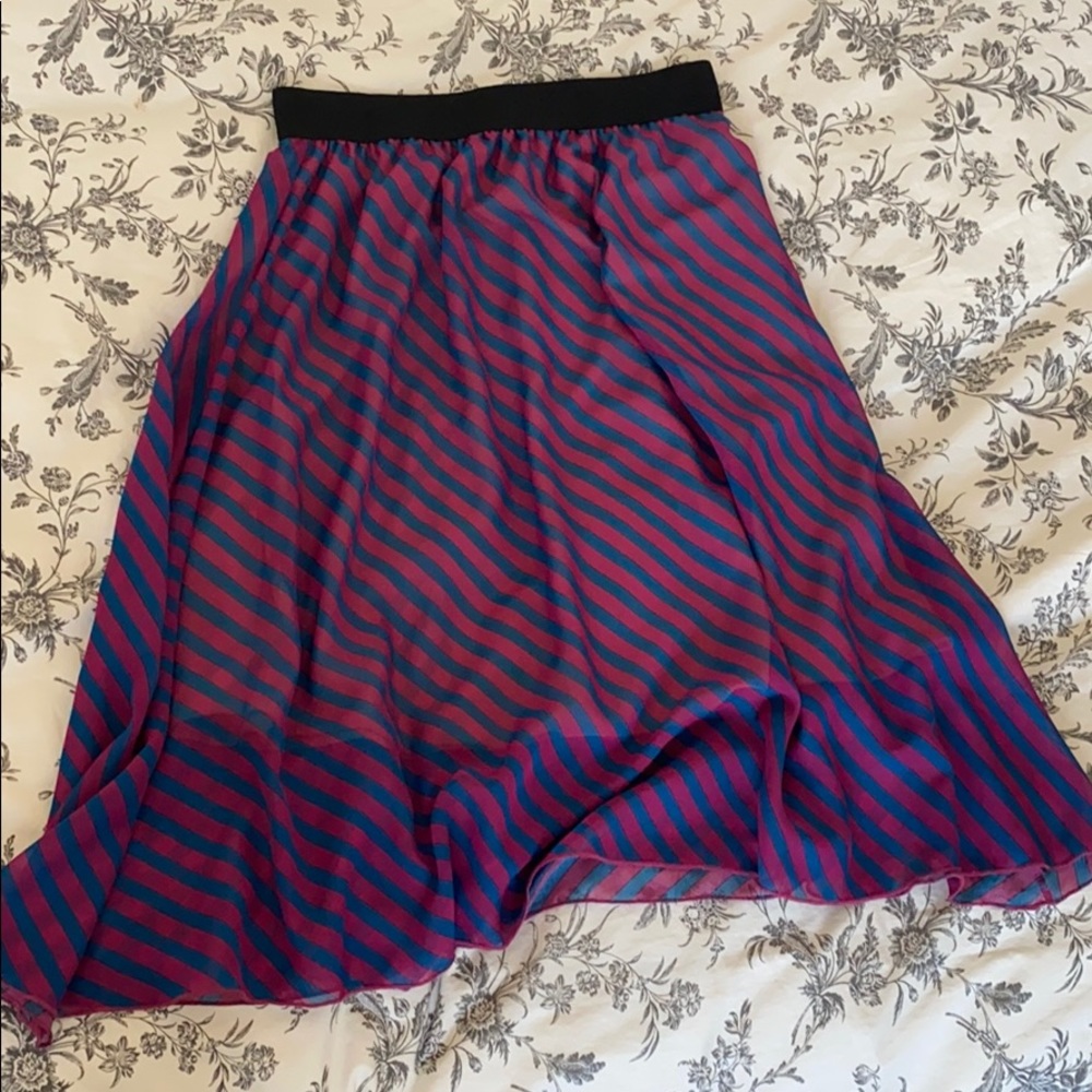 Lularoe skirt
